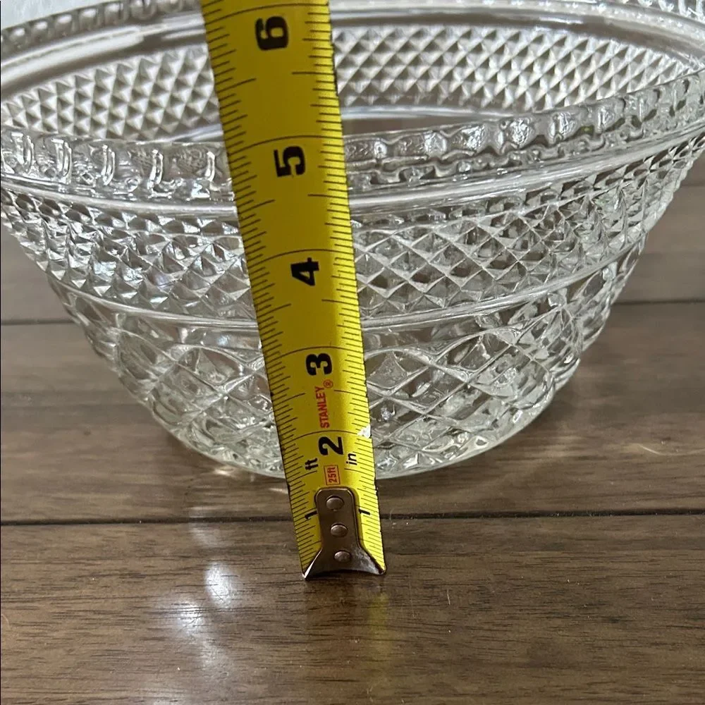 Vintage Clear Pressed Glass Mixing/Serving Bowl – Diamond Point Pattern